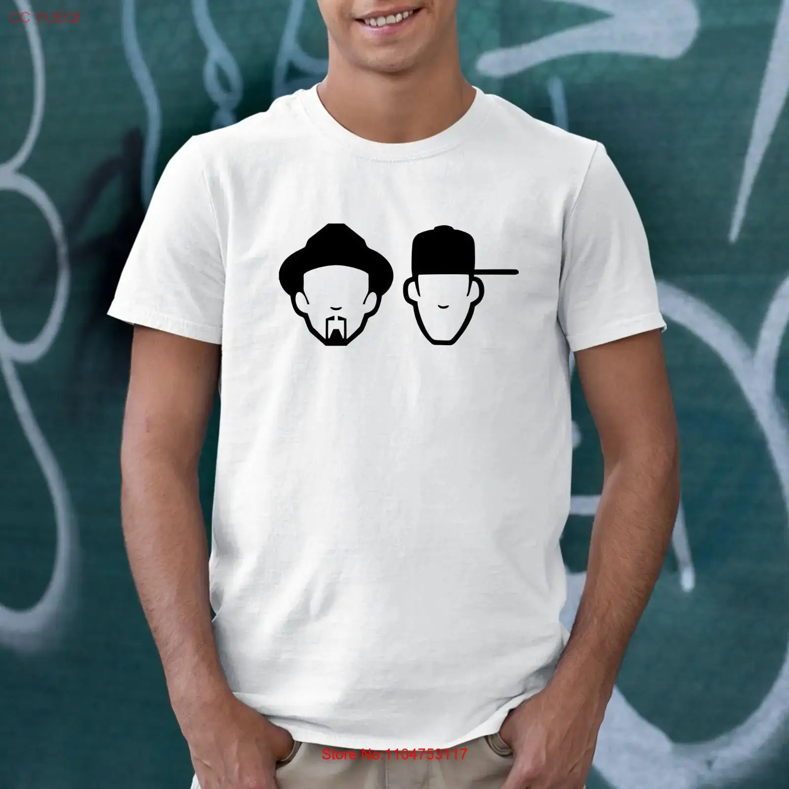 Vintage Fashion Houses - เสื้อยืด Master At Work T Shirt