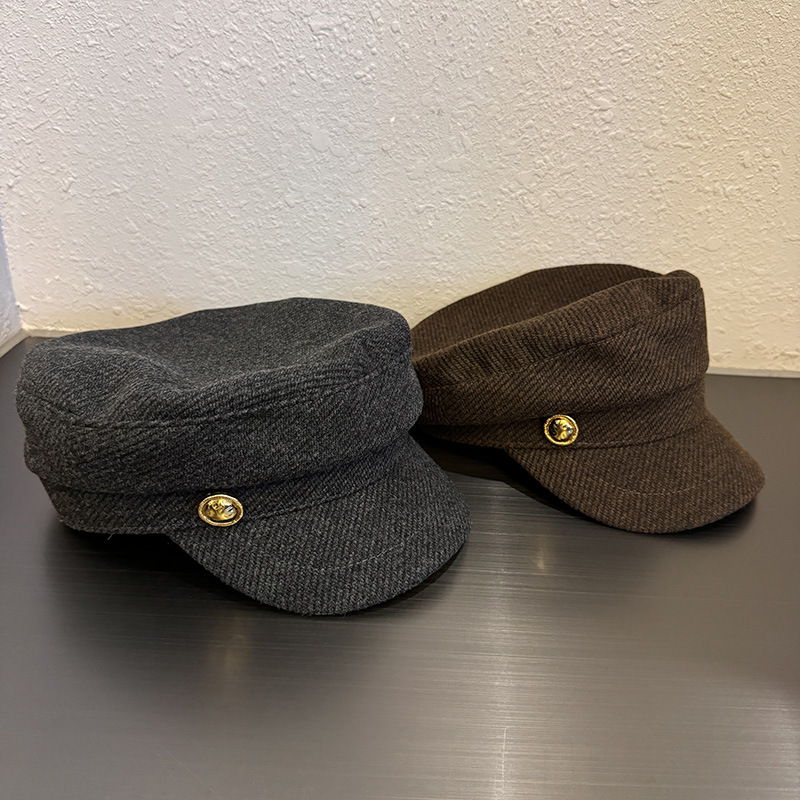 Vintage Fashion Hats - หมวกเบเร่ต์ทรงนิวส์บอยขนสัตว์สไตล์วินเทจสำหรับผู้หญิง กระดุมทอง ดีไซน์แปดเหลี่ยม อุปกรณ์เสริมแฟชั่นฤดูหนาว อุ่นสบาย ทันสมัย