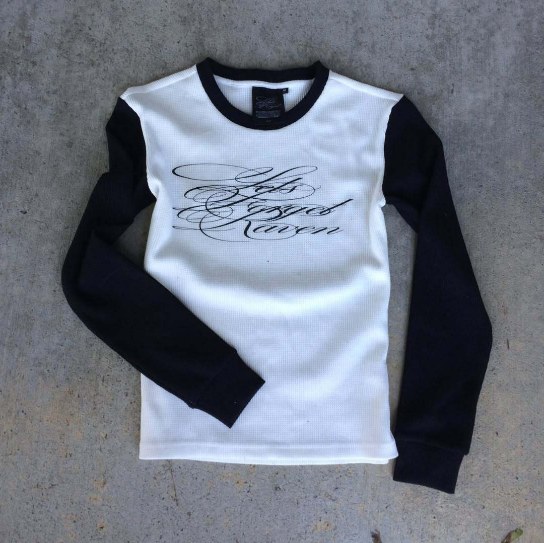 เสื้อยืดแขนยาวใหม่ สไตล์ดาร์กเ - Vintage Y2K บทวิจารณ์และราคา